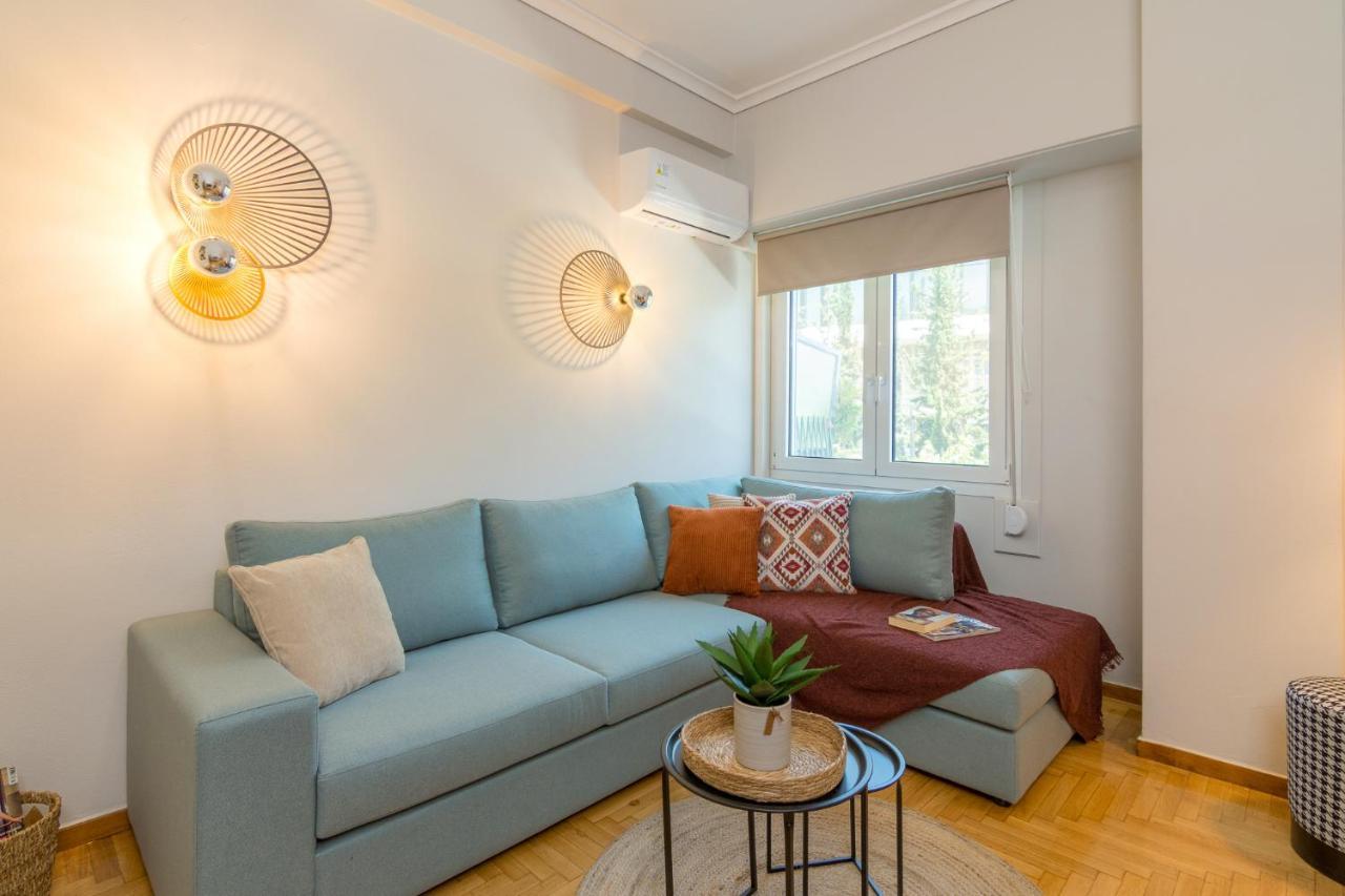 Spacious 2 Bedroom Apartment In Koukaki Афины Экстерьер фото